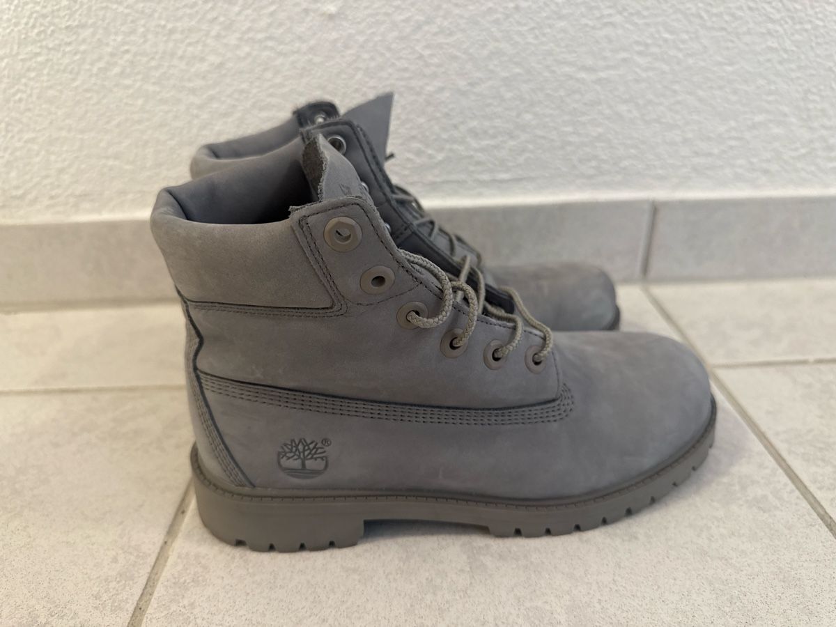 Timberland Scarpe da uomo: Timberland – Nuovo (secondo la descrizione) da rotkreuz venduto da tijana0504