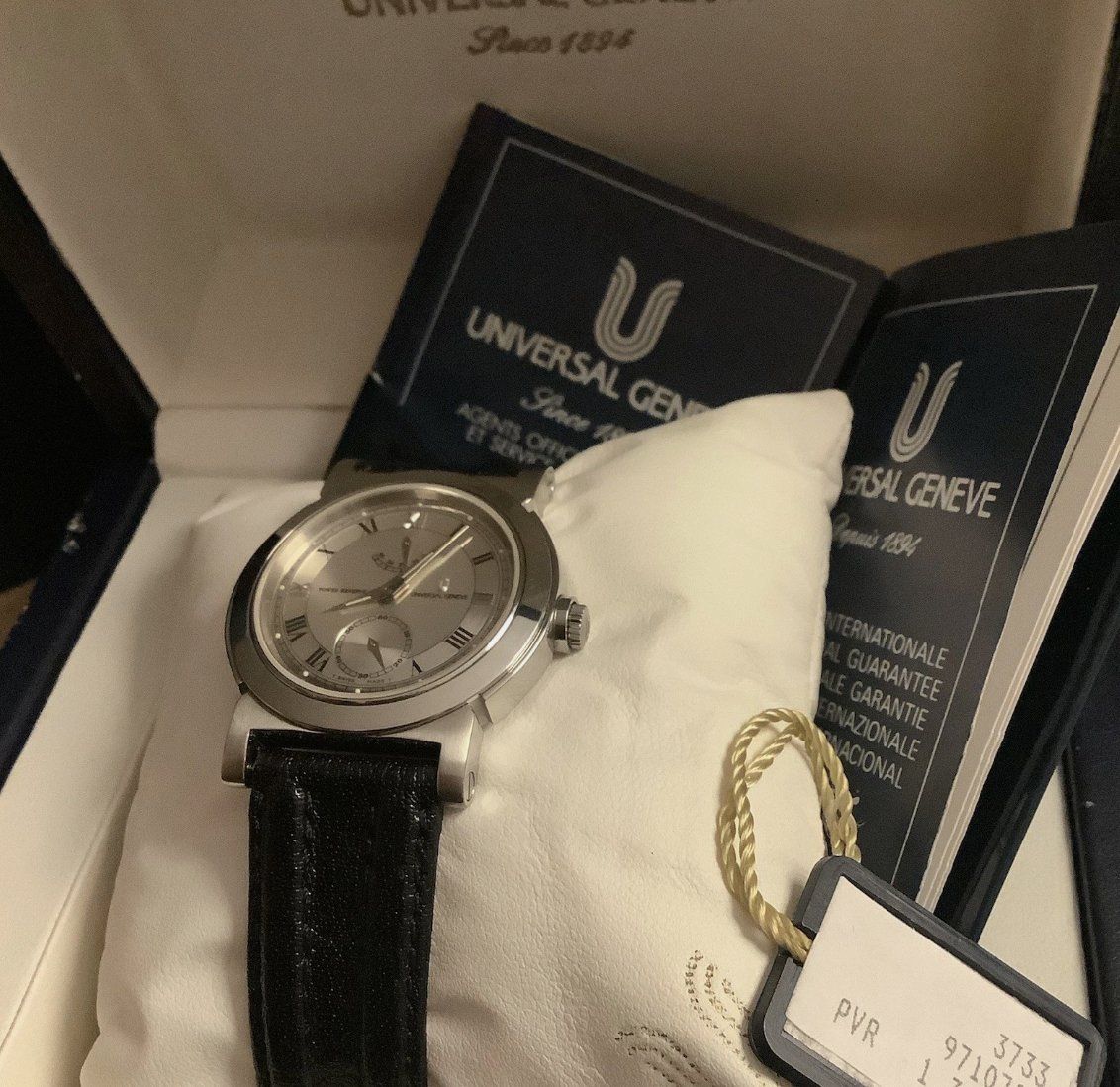 Universal Genève Orologi: Universal Genève 828.100  - Fullset, ungetragen, NOS – Nuovo (secondo la descrizione) da Arlesheim venduto da treppe3 5