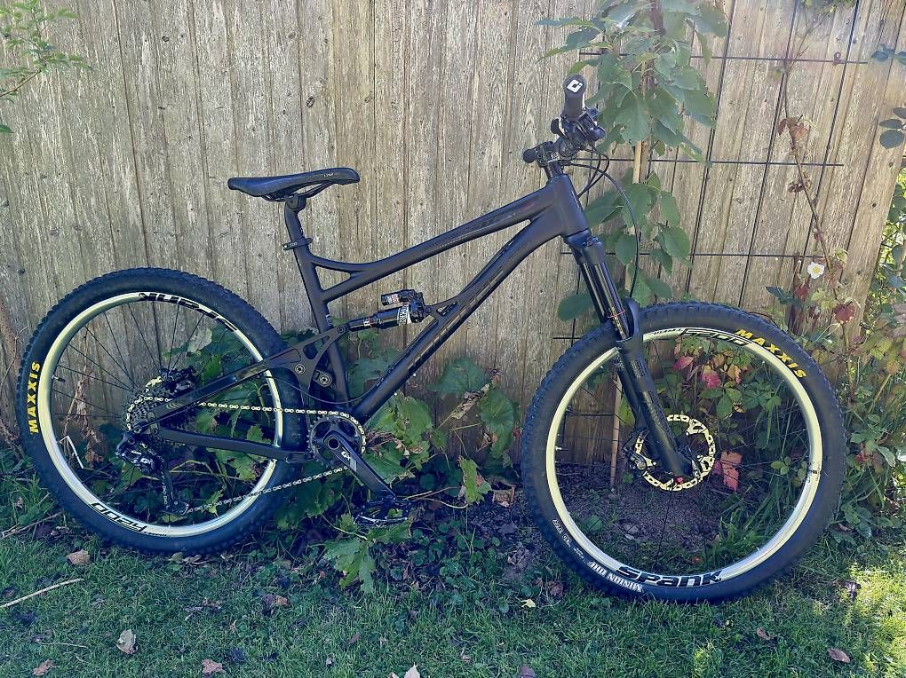 Biciclette: Enduro / Allmountain Bike – Usato da Wolfhalden venduto da Catfish07 1