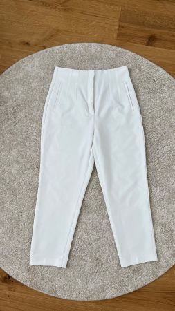 Zara-Stoffhose Grösse L