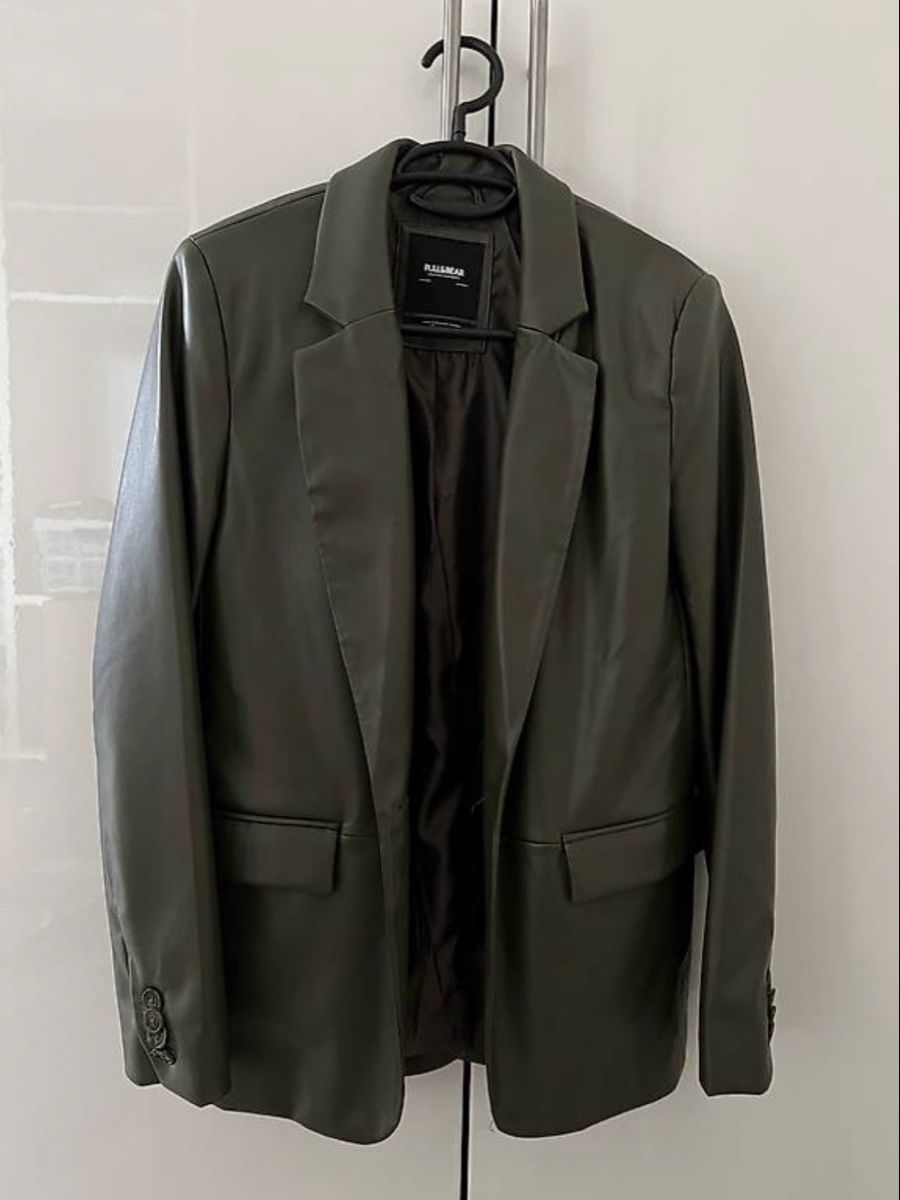 Pull&Bear Giacche: Kunstleder Blazer – Usato da Dietikon venduto da Mischi2167