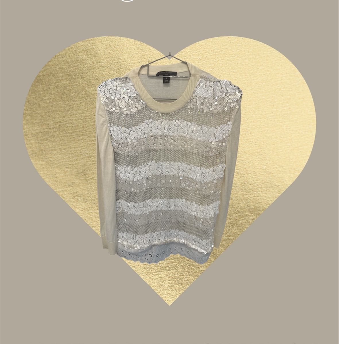 Pullover & Sweatshirts: Louis Vuitton Pullover mit Pailletten, Gr. S, Made Italy 49 – Gebraucht aus Lachen SZ von HelvetiaLuxury 6