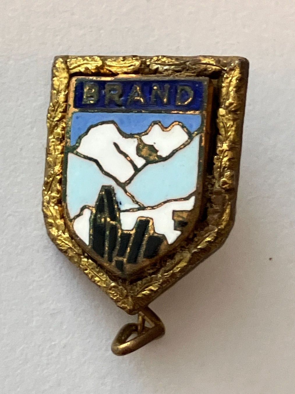 Placchette & Badge: 1 Anstecknadel Brand – Usato da Basel venduto da djwwpp