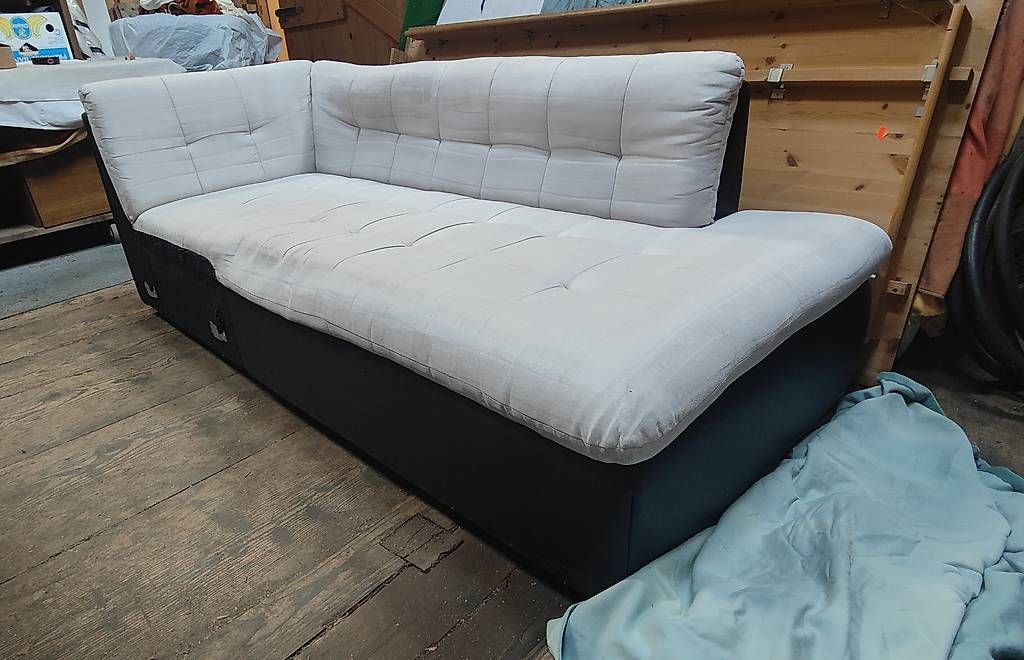 Divani: Sofa U-Form mit Ausziehfunktion – Usato da Nunningen venduto da 19ss90 3