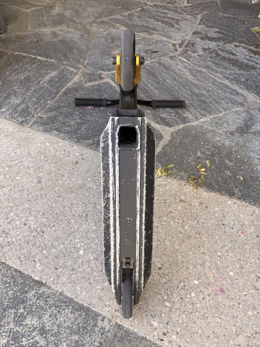 Chilli Kickboard: Chilli Pro Freestyle Stunt Scooter Black/Gold – Usato da Buchillon venduto da cgo_26jk 3
