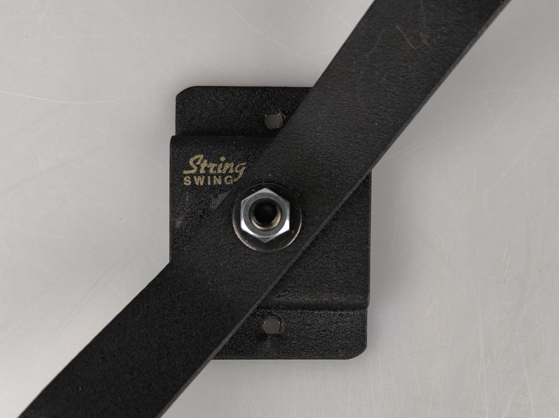 Instrumenten-& Notenständer: String Swing - Horizontal Guitar Wall Mount – Gebraucht aus Rüti ZH von Restwert_Rueti_ZH 2