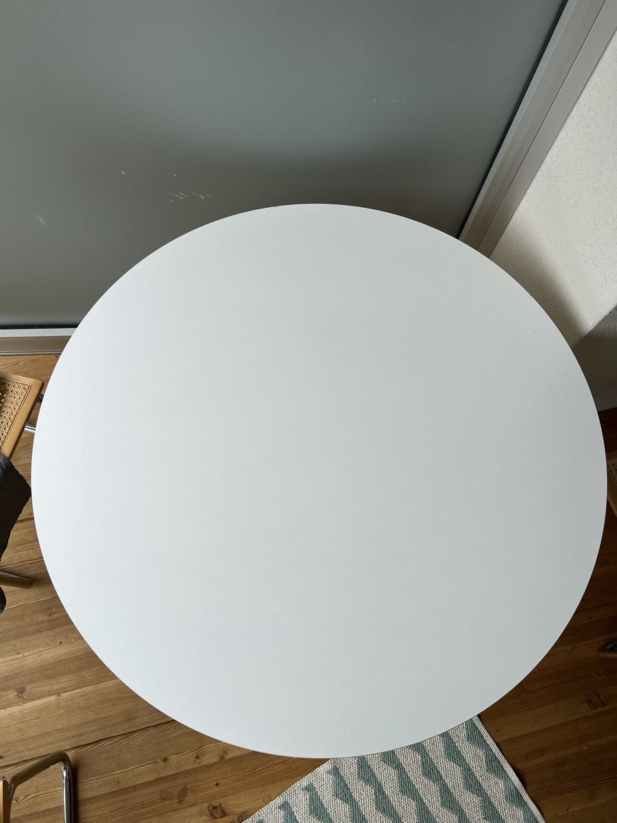 Tables: Weisser Tisch rund – D'occasion à Davos Platz par chrige44 2