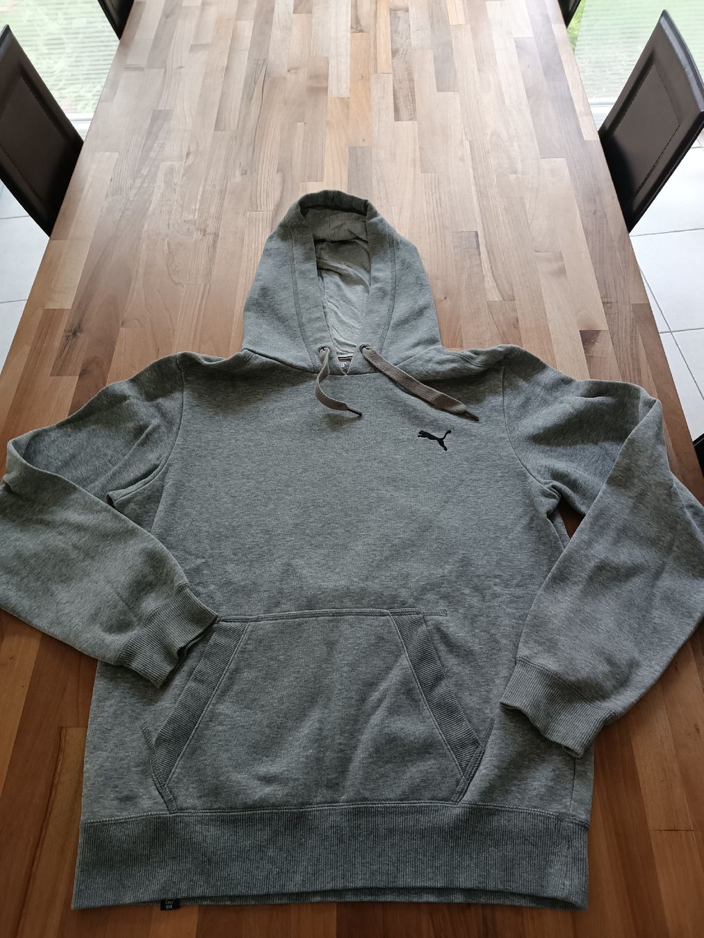 Puma Maglioni & Felpe: Hoodie/Kapuzen Pullover Puma – Nuovo (secondo la descrizione) da Basel venduto da kau_d97h