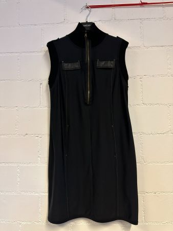 Kleid (ohne Ärmel) von Marc Cain (neuwertig) / 40
