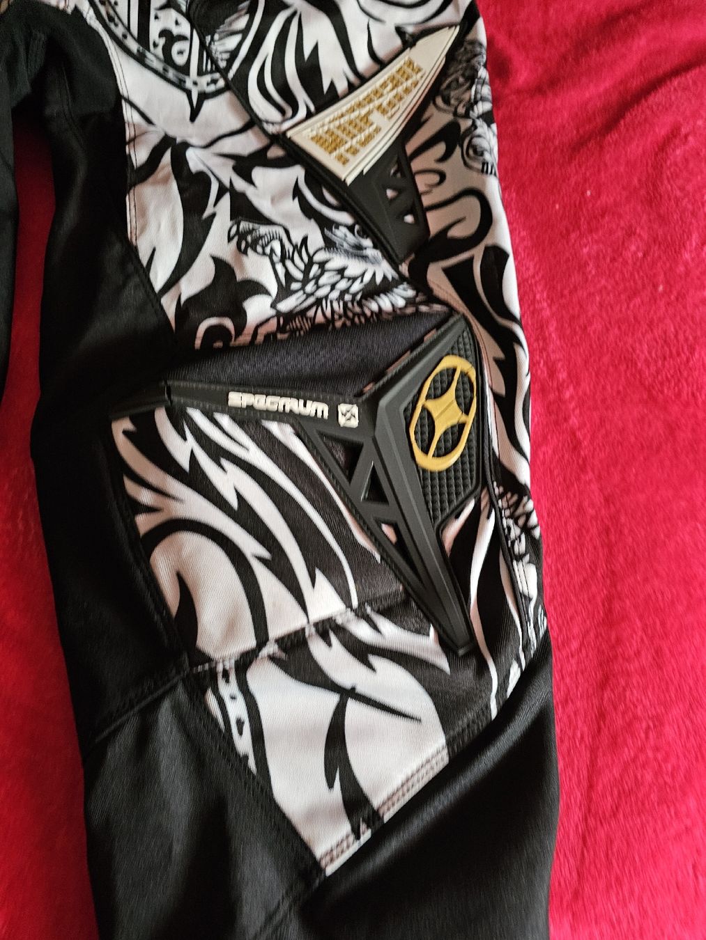 Pantaloni: Töff Hosen 38 – Usato da Egerkingen venduto da sirod05 9