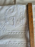 Handbesticktes vintage grosses Leinentuch, Monogramm GJ