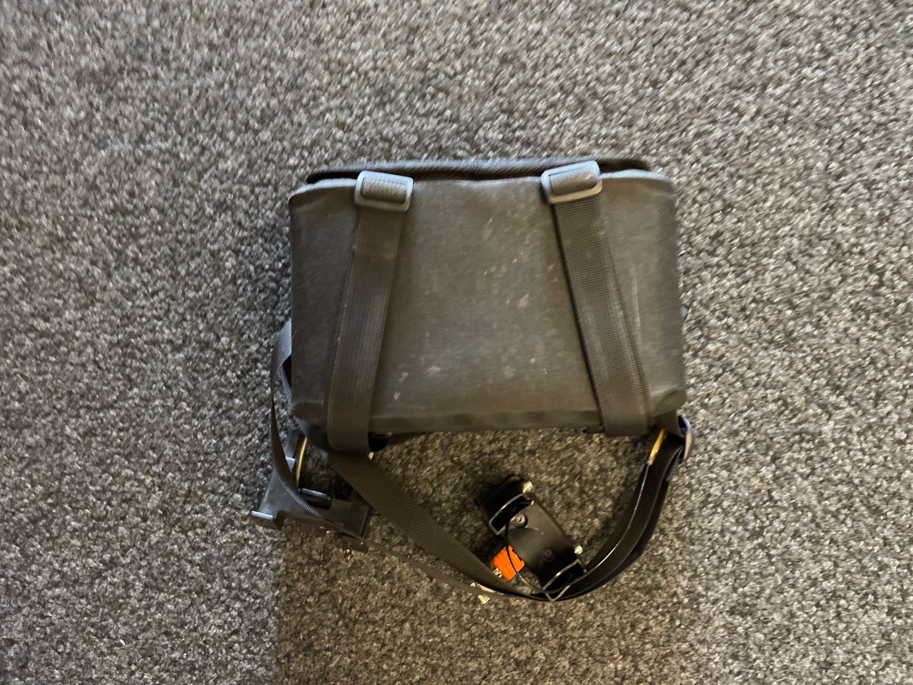 Ortlieb Lenkertasche mit Schloss, ideal fr den Ausflug (Gebraucht) in Thun  fr CHF 50  mit Lieferung auf Ricardo kaufen