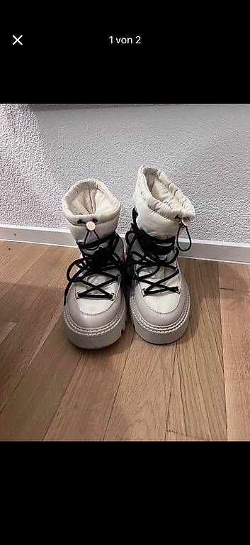Scarpe da donna: Schuhe zu verkaufen  – Usato da Aesch BL venduto da viv_zjs7 3