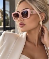 Neue coole Burberry Sonnenbrille