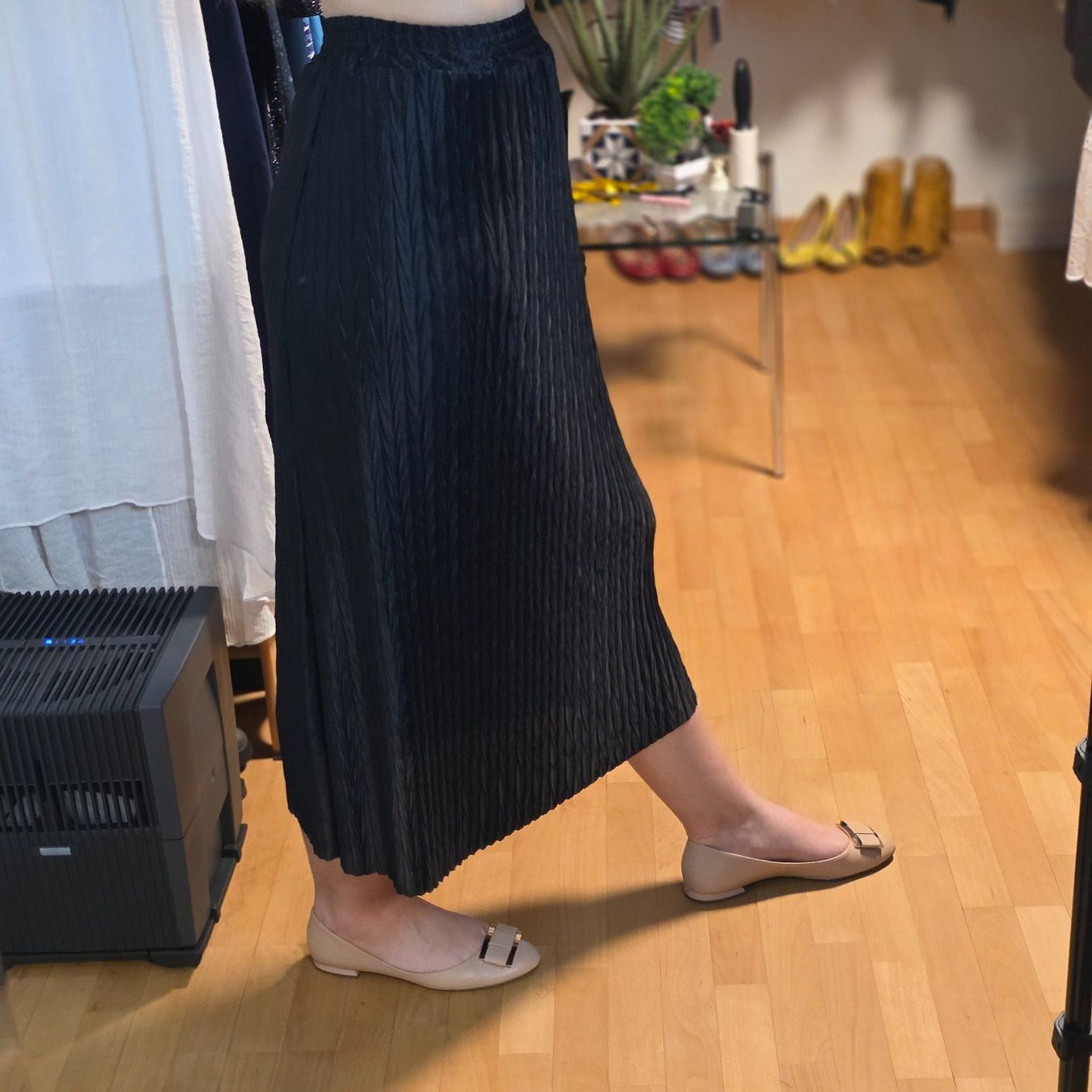 Vila Gonne: Schwarzer Vintage Style Plisseerock S/M – Usato da Wald ZH venduto da CapLux 1