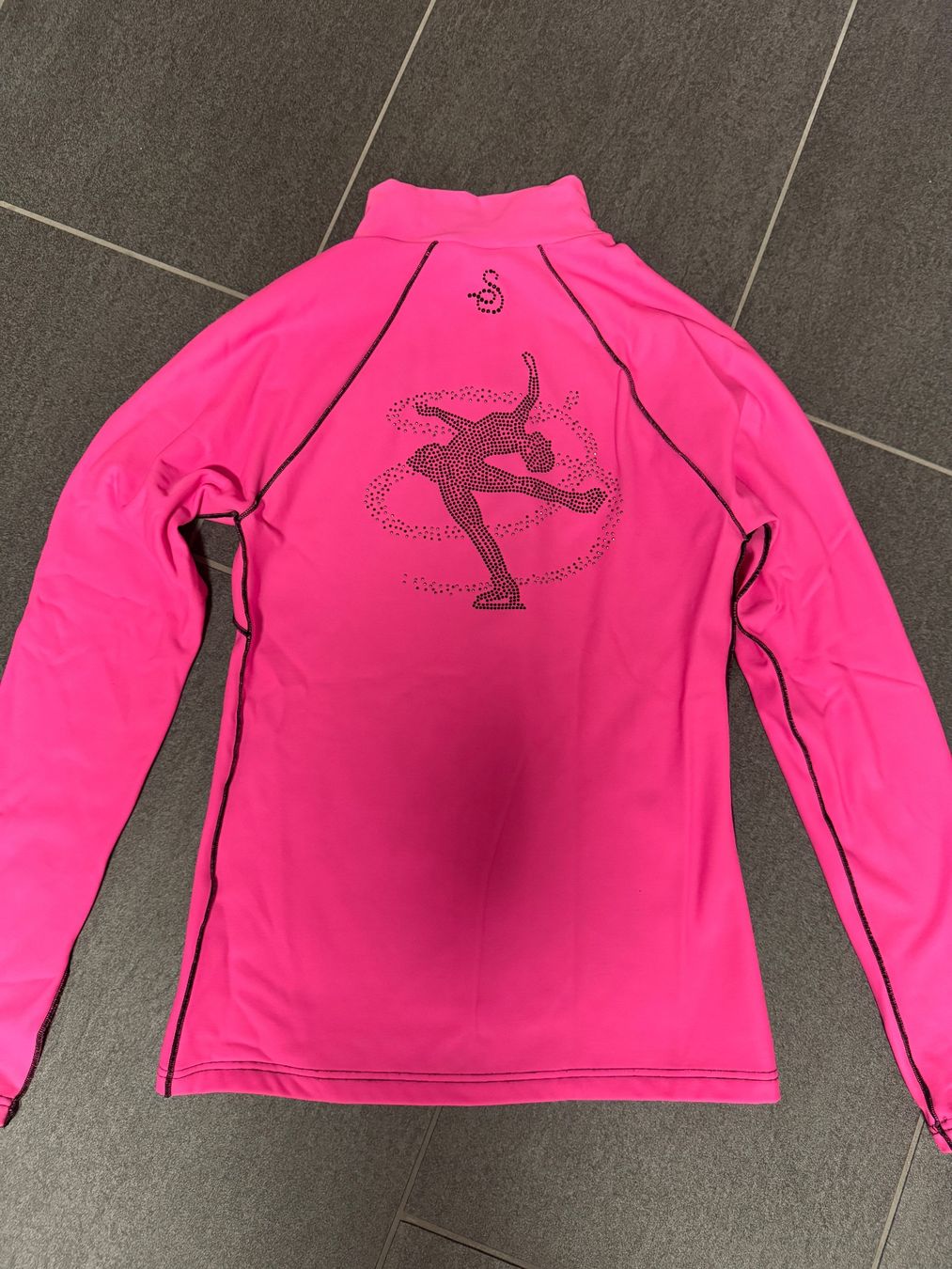 Sagester Jacken: Sagester Eiskunstlaufjacke, Gr. M – Gebraucht aus Illnau von ani_5ykv