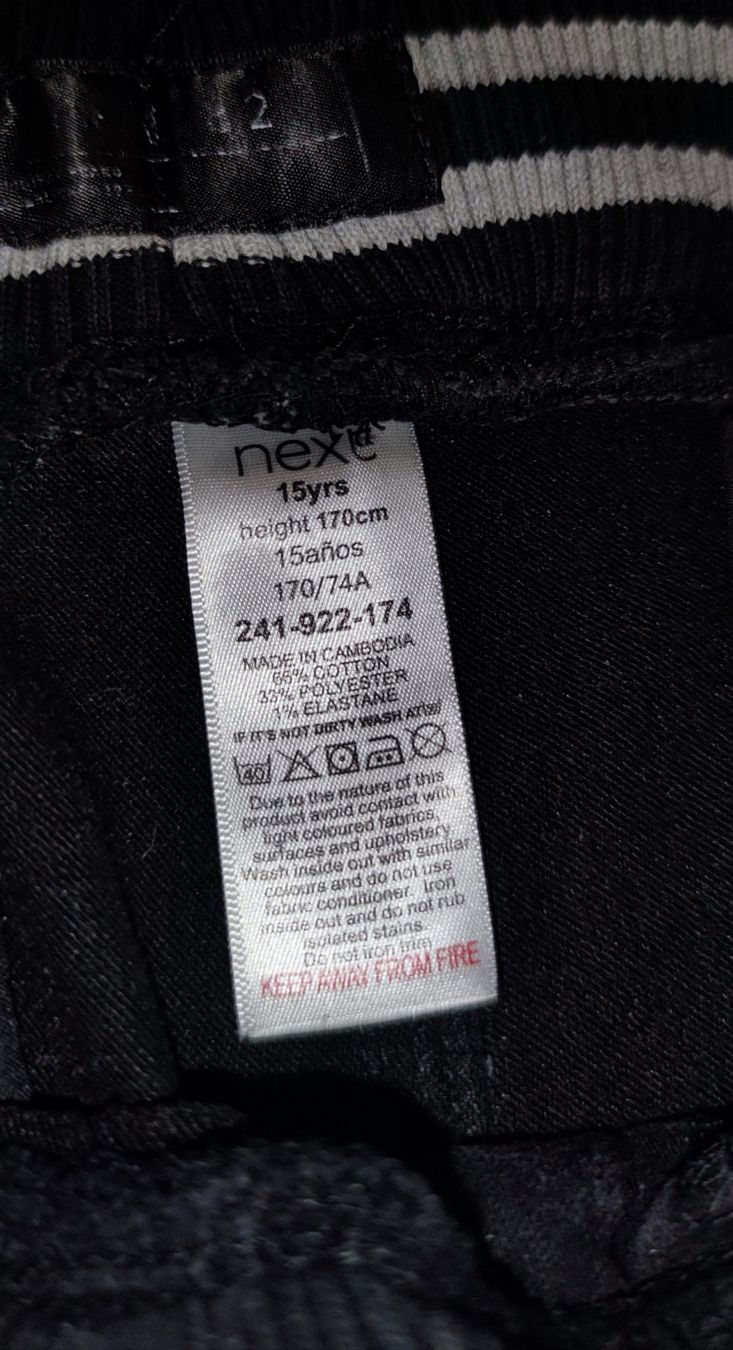 Next Pantaloni: Jeans schwarz/grau 15yrs – Usato da Oberwil-Lieli venduto da Atom17 2