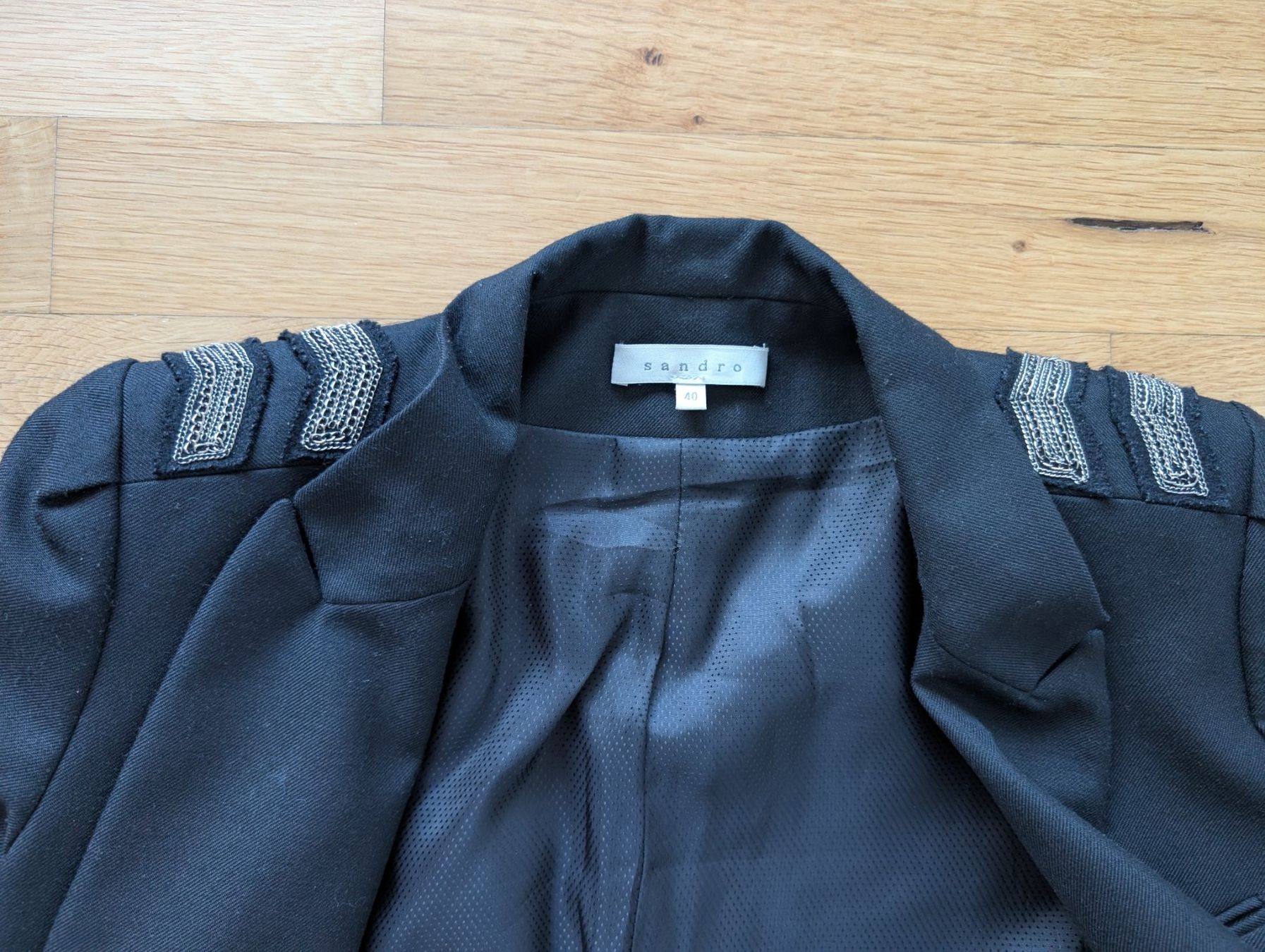 Sandro Giacche: SANDRO Schwarzer Blazer Gr. 40 – Usato da Brugg AG venduto da dan_ln78 1