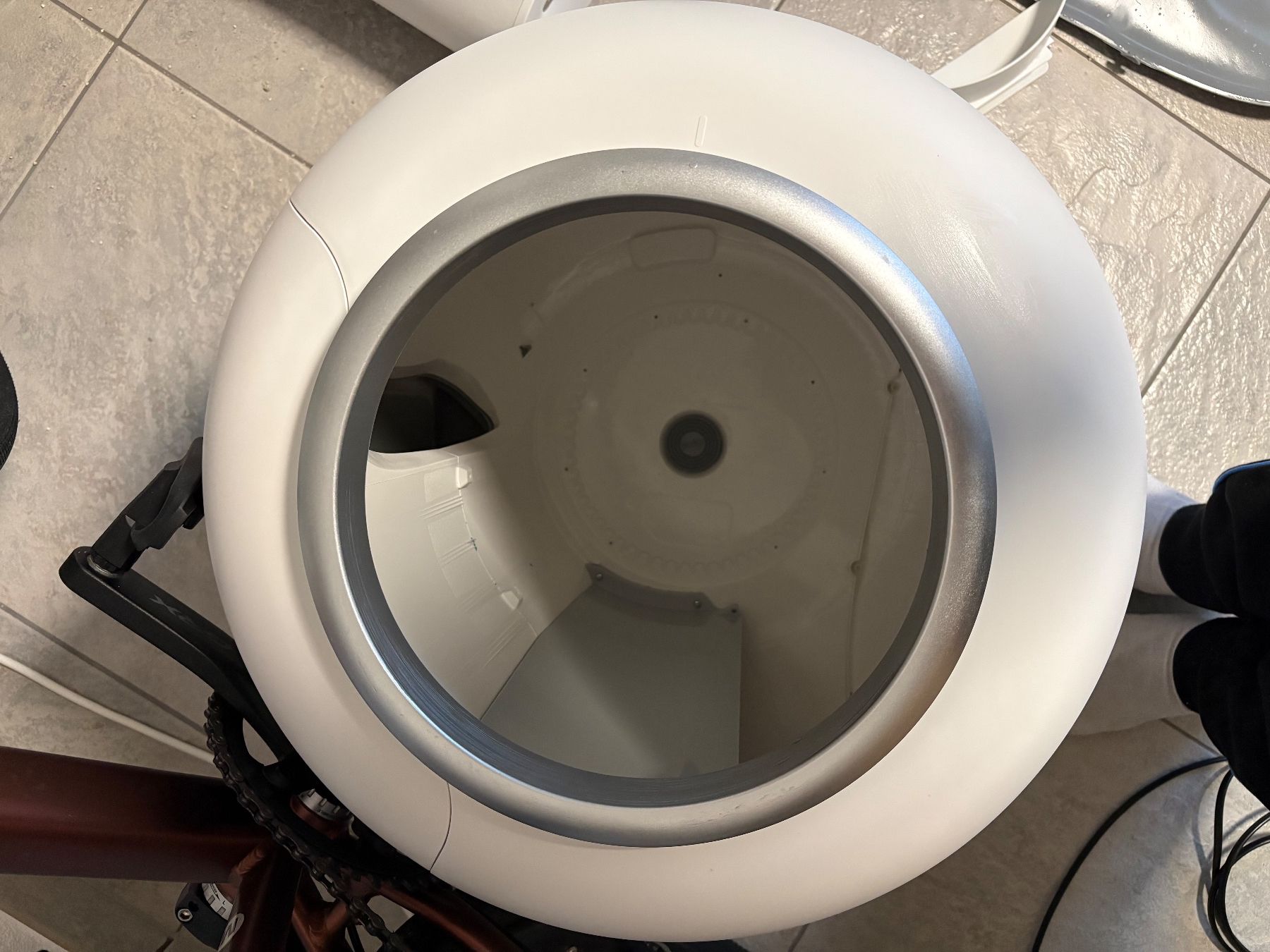 WC: Automatisches Katzenklo – D'occasion à Wohlen AG par dar_6wt9 3