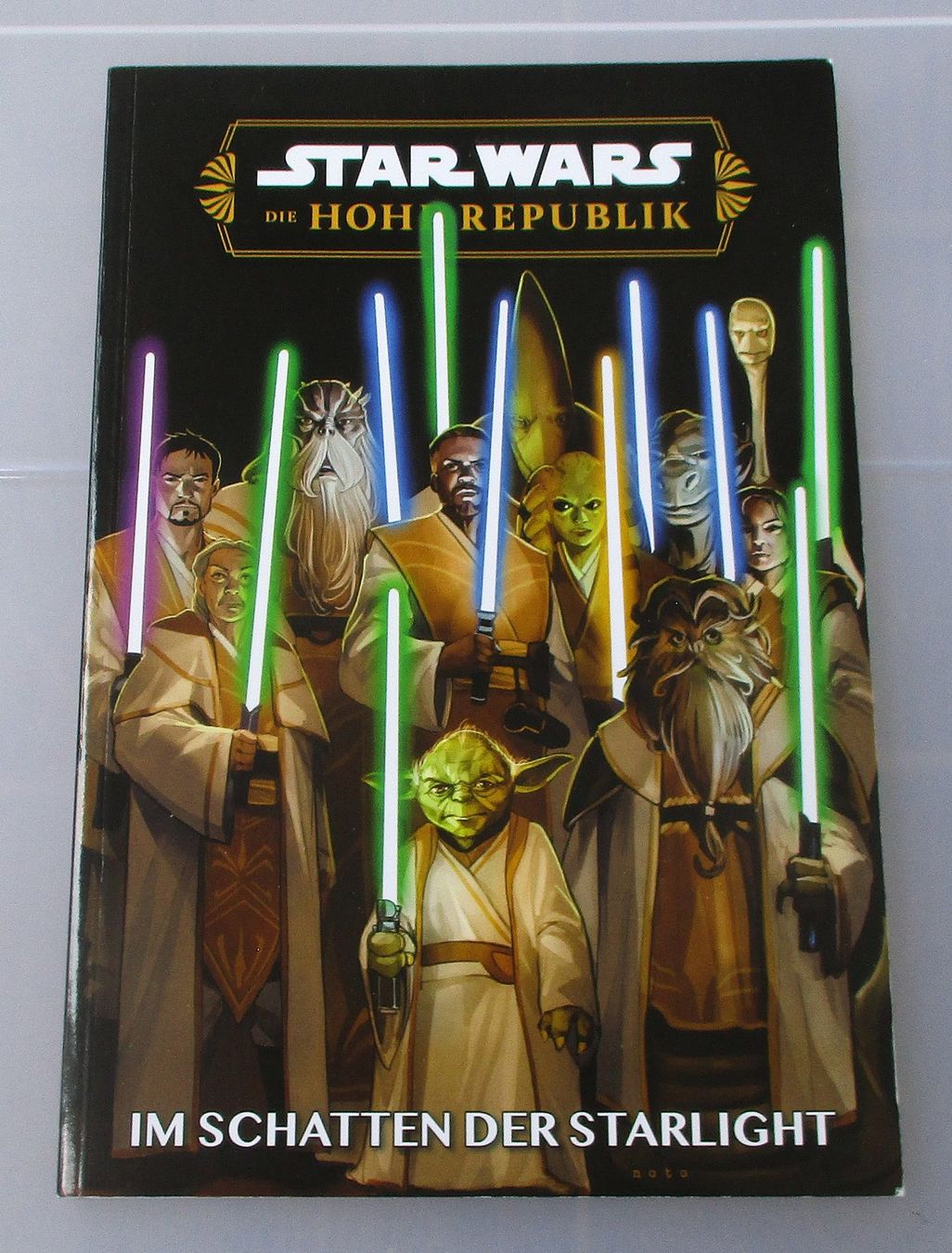 Fumetti: STAR WARS HOHE REPUBLIK - Im Schatten der Starlight - Comic – Usato da Wattwil venduto da Muriel11