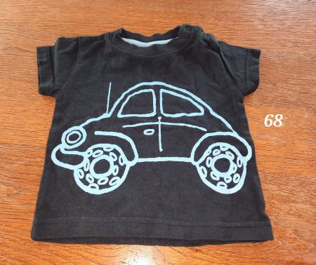 Schönes T-Shirt Gr. 68 mit Auto-Motiv für kleine Jungs