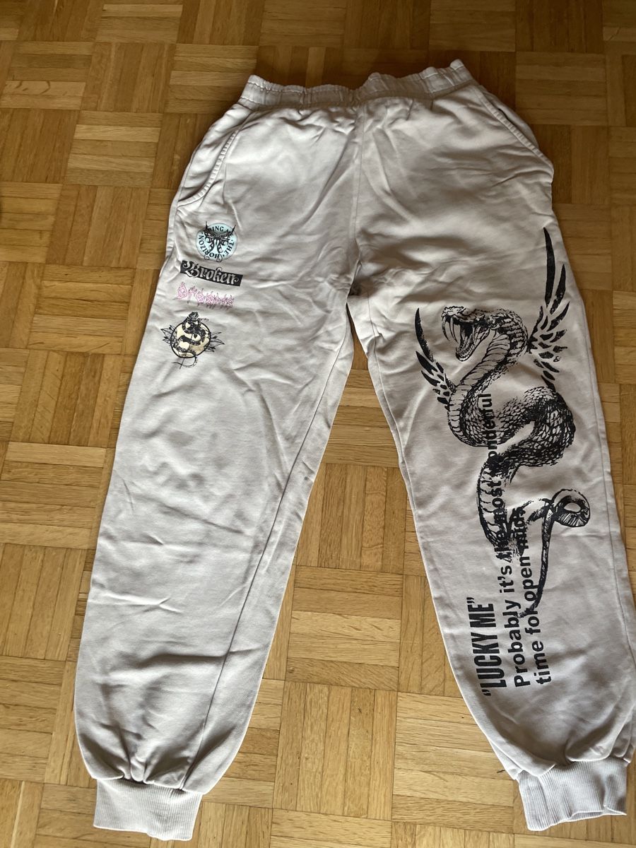 Bershka Tute: BERSHKA tuta training – Usato da Losone venduto da Chanty1970