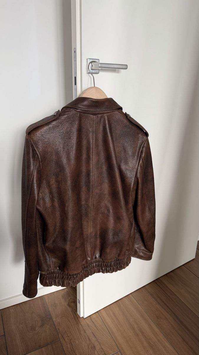 Vestes: Leather exclusive jacket  – Neuf (Voir description) à Paradiso par viorea 5