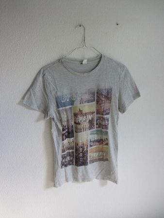 T-Shirt hellgrau mit Print - S