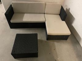 Lounge für Kinder,  2-teilig plus Tisch, gebraucht