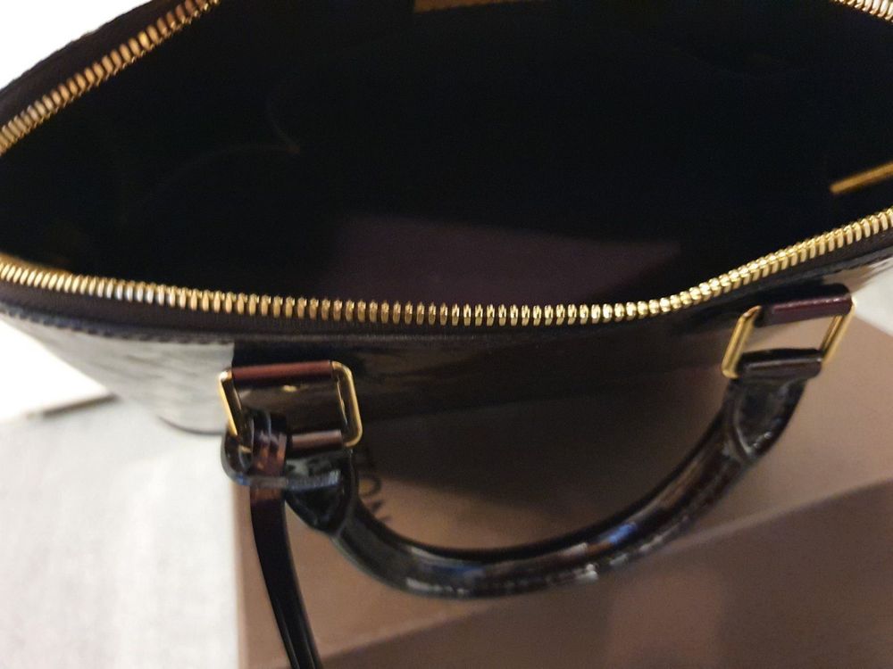 Louis Vuitton Borse da donna: Louis Vuitton Alma vernis PM Tasche – Usato da Thalwil venduto da Briscolina 7