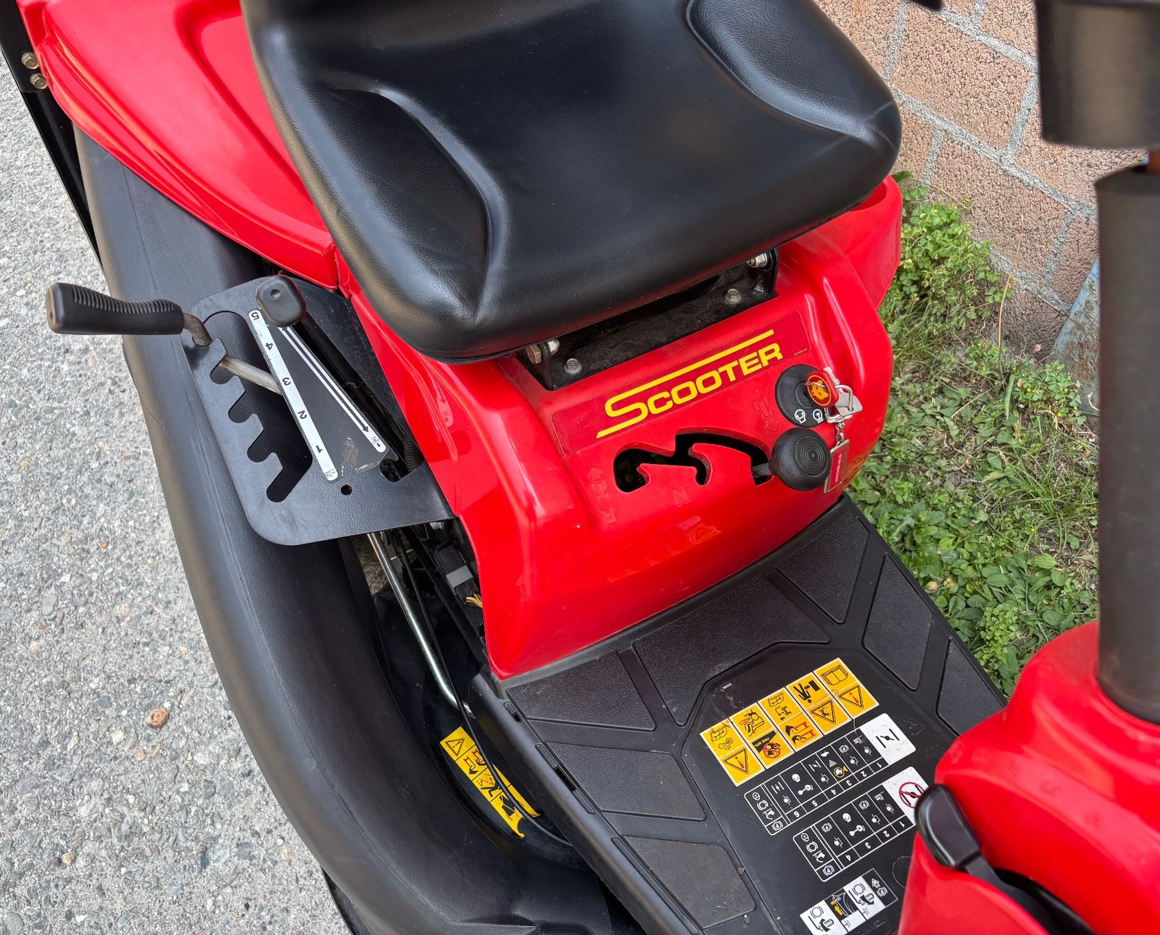 Mtd Rasenmäher: MTD Rasentraktor – Gebraucht aus Grono von Alpina6537 4