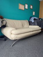 Sofa / Couch / Lounge in Beige