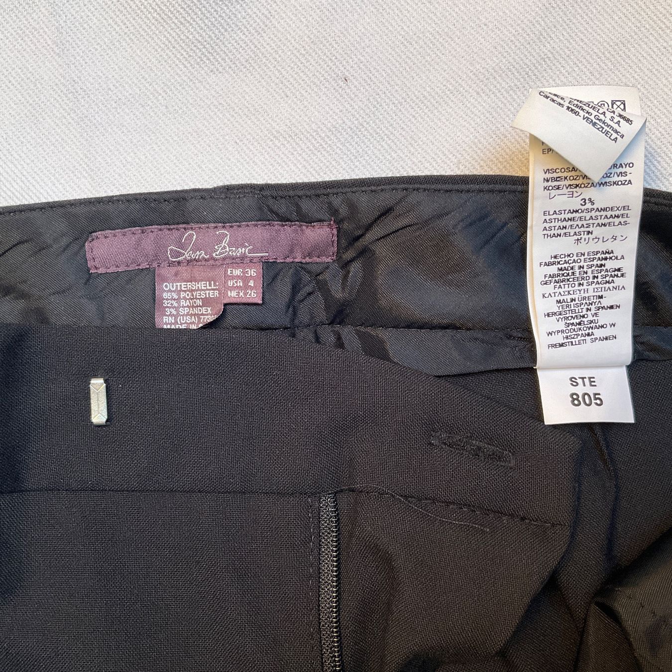 Zara Anzüge & Kostüme: Tailleur veste & pantalon ZARA Basic – Gebraucht aus Gland von DL2004 7