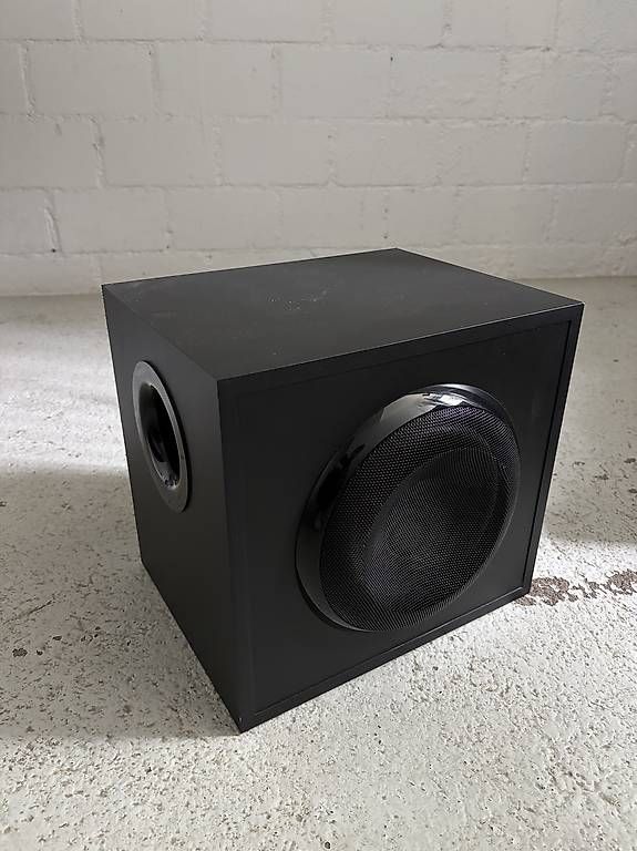 Casse acustiche: Logitech Z623 2.1 Lautsprechersystem mit Subwoofer – Usato da Baar venduto da dac_95xc
