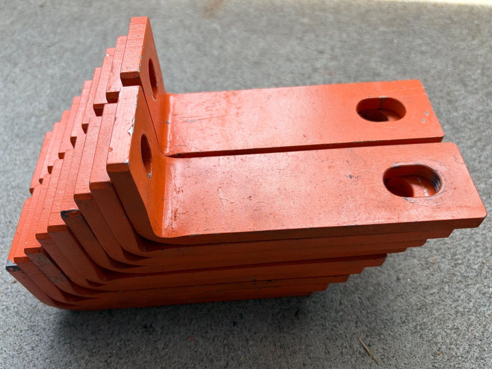 Ferramenta: 18x Stahlwinkel 150x55x45-8 - orange – Usato da Aarberg venduto da umearocks