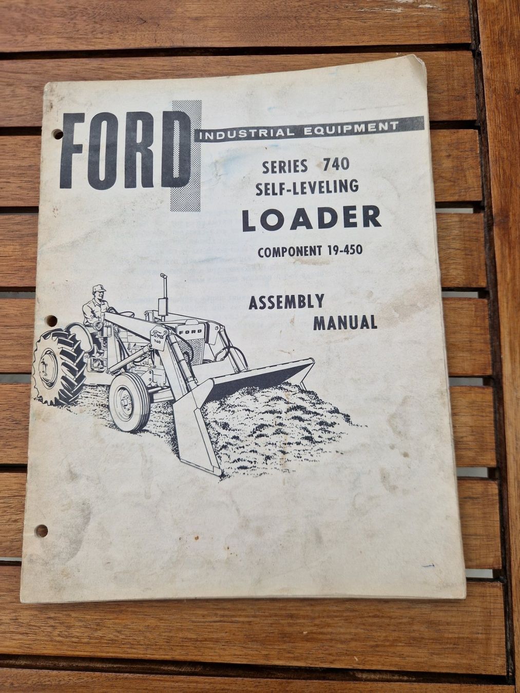 Ford Trattori: Original Ford Oldtimer Traktor Frontlader Montage Anleitung – Usato da Dürnten venduto da Bachtel84