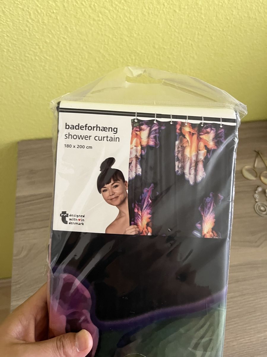 Vorhänge: NEU! Duschvorhang 180x200cm – Neu und originalverpackt aus Basel von JJ.Elena 1