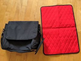 Schwarze Wickeltasche "die Mobiliar" mit Wickelunterlage Neu