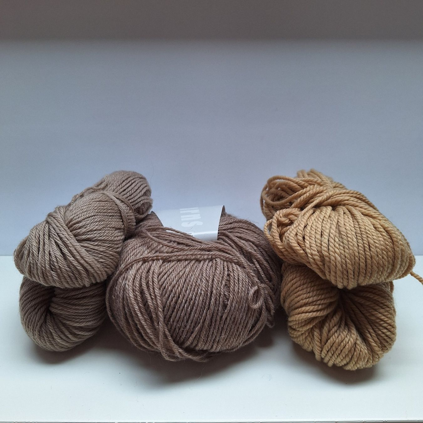 Lana: Wolle in Beige – Nuovo (secondo la descrizione) da Hölstein venduto da Drueegger