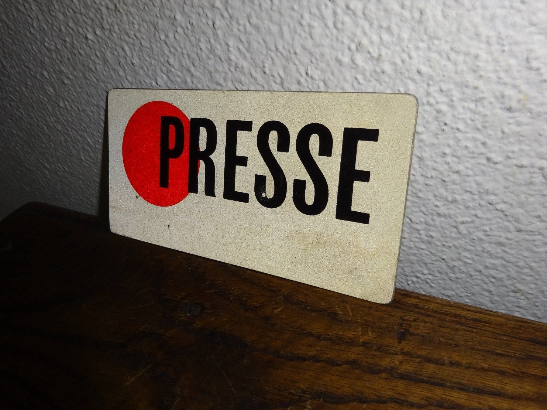 Insegne: Original Presse Schild / Ausweis – Usato da Esslingen venduto da eintagammeer 2