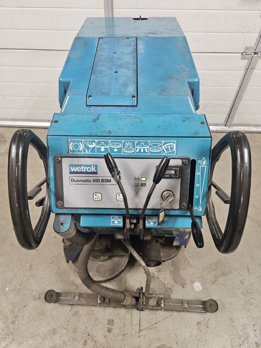 Wetrok Alle Maschinen: WETROK Duomatic 650 BSM mit Ladegerät – Gebraucht aus Bichwil von Valkron_8 5