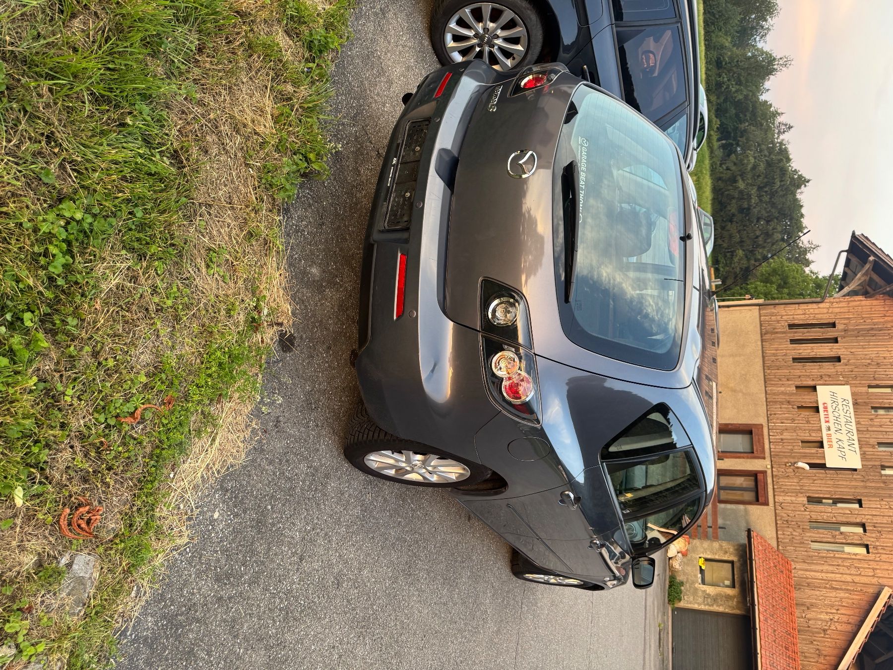 Mazda Autos: Mazda 3 1.6 Hatschback benzin – D'occasion à Thun par val_8b9d 4