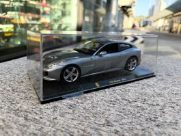 ⭐ Ferrari 1:24 GTC 4 Lusso ⭐