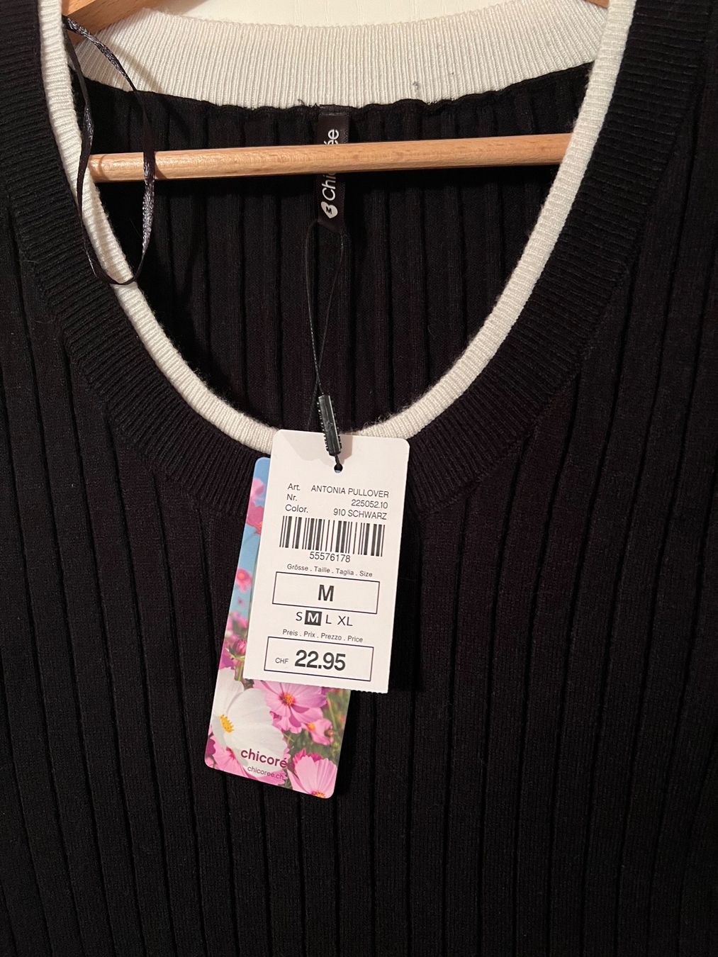 Maglioni & Felpe: Chicoré Pullover schwarz gerippt Grösse M neu – Nuovo e nell'imballaggio originale da Ruggell venduto da Malbuntiger01 2