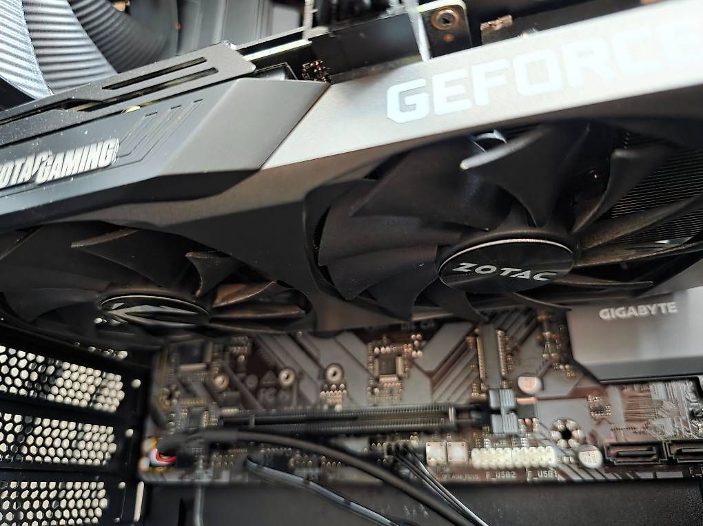 Zotac Schede grafiche: Zotac Gaming GeForce RTX 3060 Ti 8GB – Usato da Chur venduto da Shmoe12 1