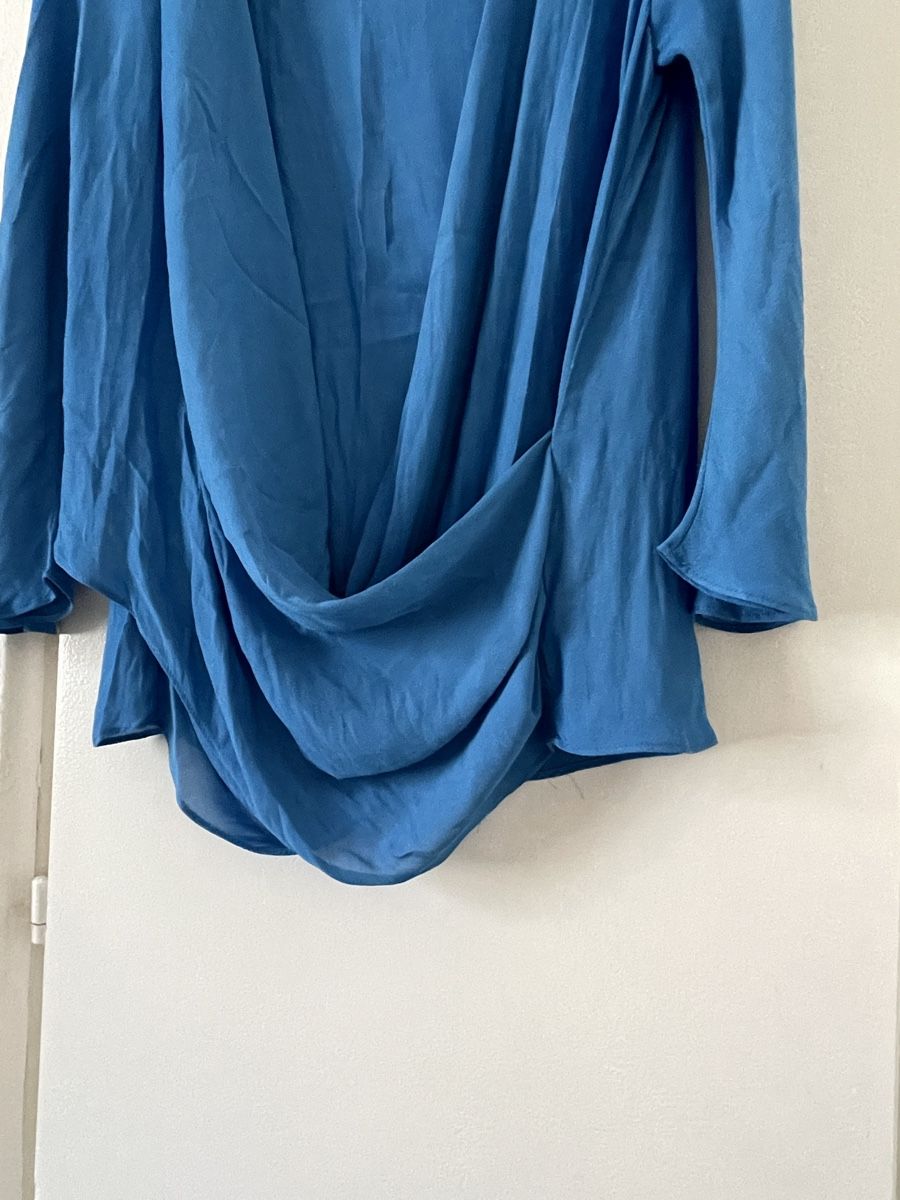 Zara Camicette: Chemisier Zara Basic bleu drapé, taille L, parfait état! – Nuovo (secondo la descrizione) da Lausanne venduto da LILI0125 1