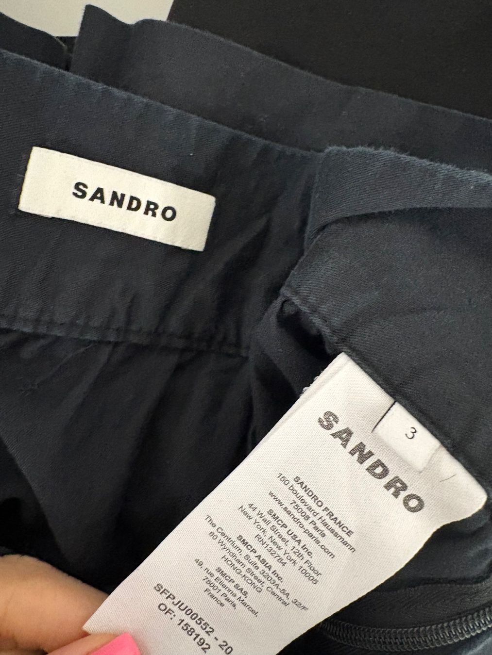 Sandro Gonne: Sandro Schwarzer Minirock mit Abstufungen Satin 38 – Usato da Regensdorf venduto da secondchancefashion 3