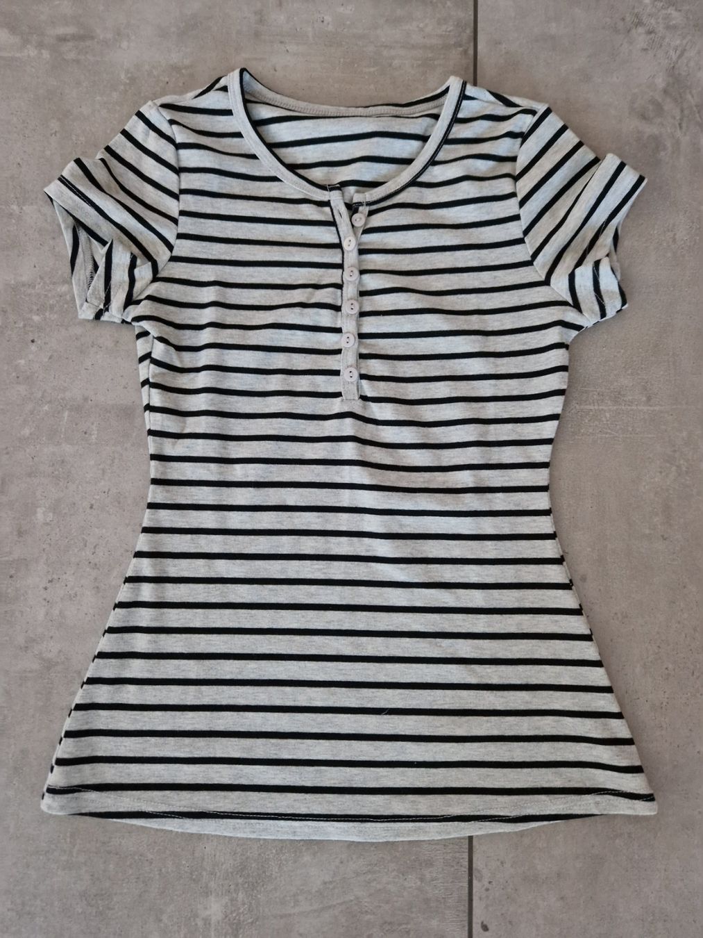 Camicette, T-shirt & Top: Gestreiftes Shirt, Grösse XS – Usato da Dagmersellen venduto da ejord