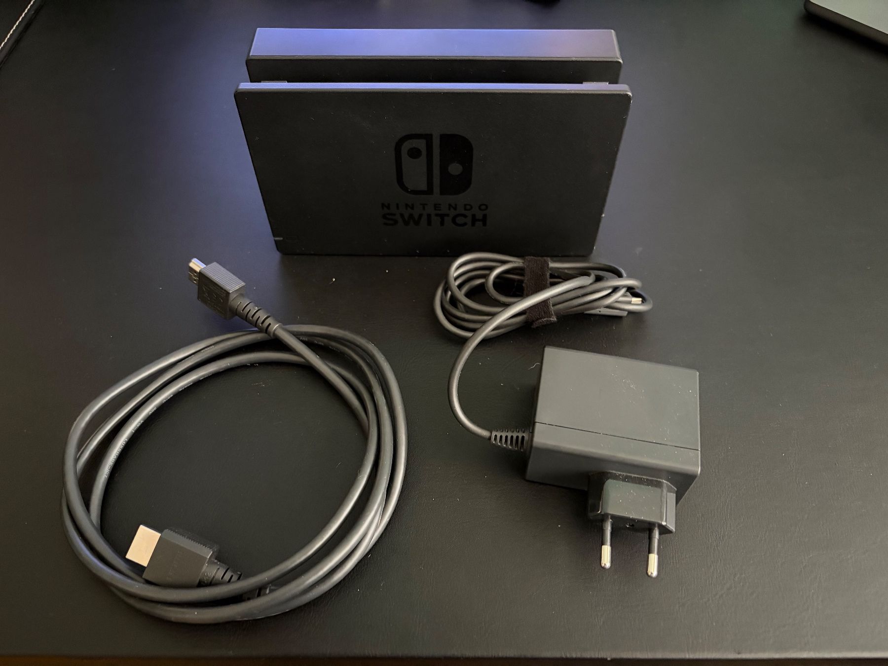 Dockingstation: Nintendo Switch Dock + HDMI + Netzteil (Original Nintendo) – Gebraucht aus spreitenbach von starion05
