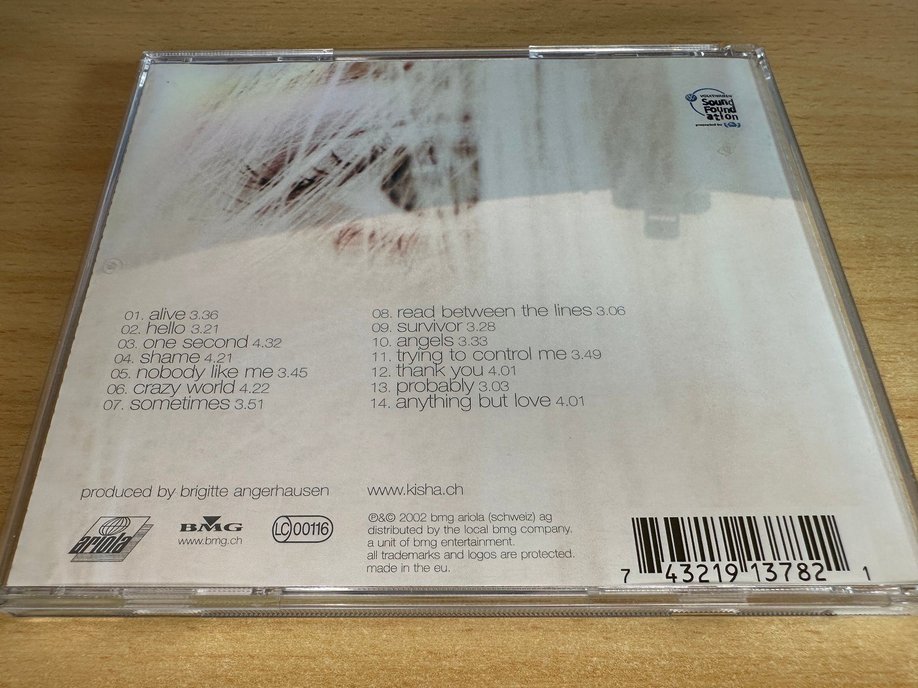 CD: Kisha – Crazy World – Usato da Rikon im Tösstal venduto da Alpenmutz 1